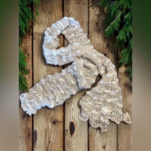 🔥 Raffaello Bettini Italian Knitted Light Scarf - Picture 5 of 11